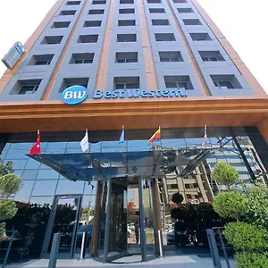 4* Otel Mitte Port